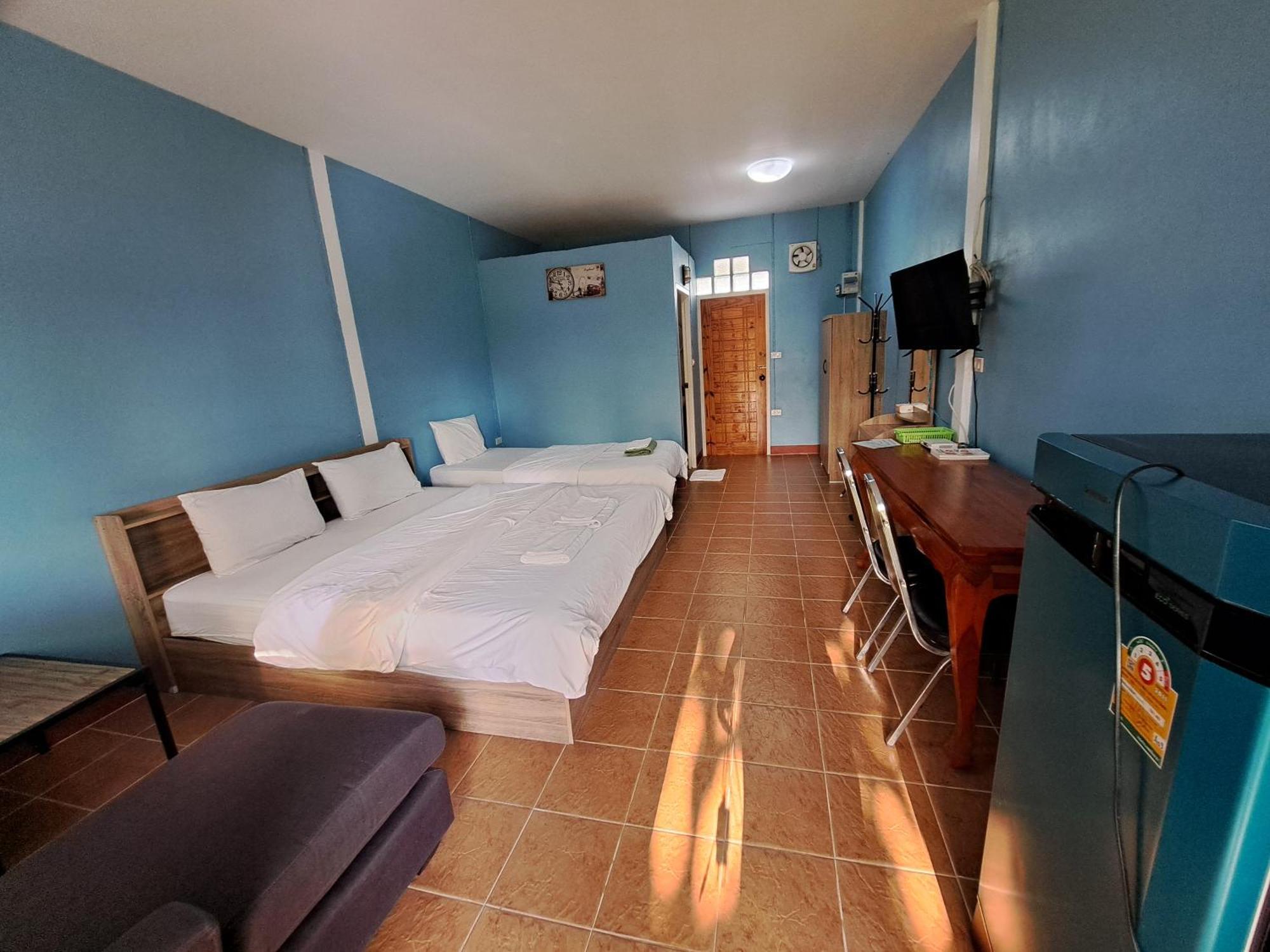 Armthong Resort Nakhon Nayok Bagian luar foto