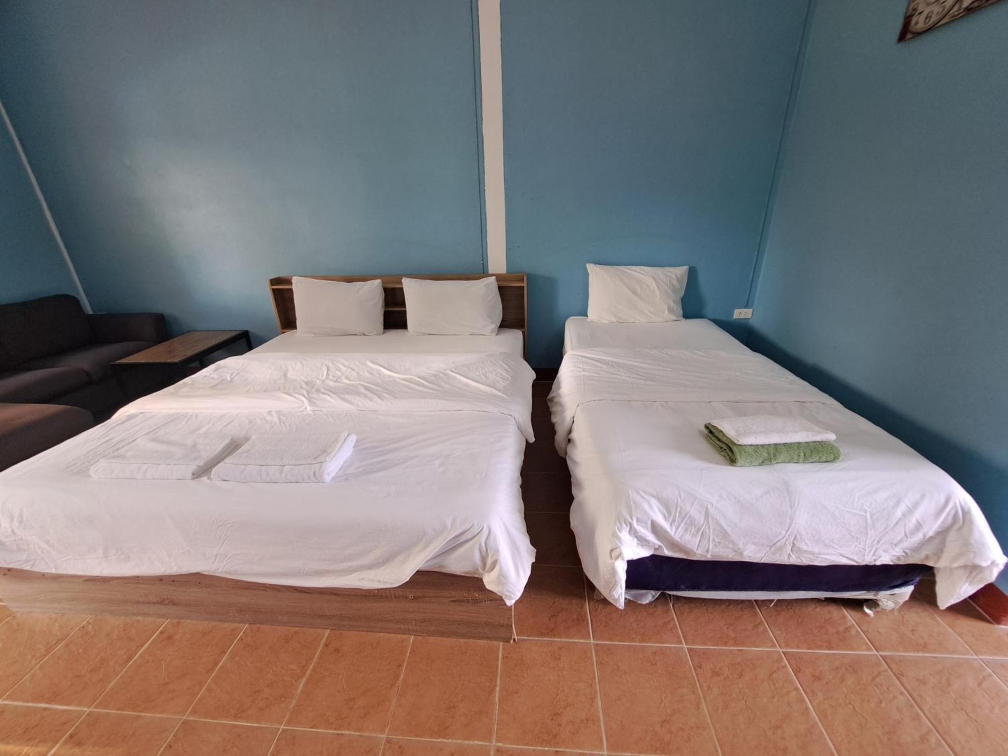 Armthong Resort Nakhon Nayok Bagian luar foto